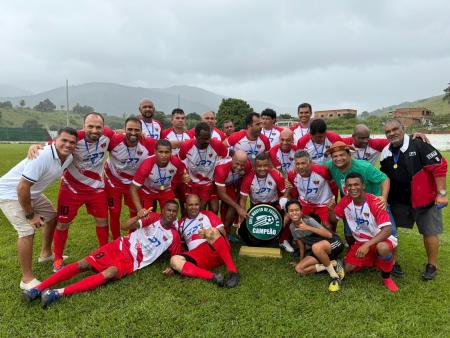 Seleção de Jequié Conquista o Título do Campeonato Master 4.5 em Final Equilibrada em Itagi